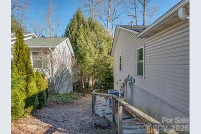 869 Sandburg Terrace, Hendersonville, NC 28791 - Photo 25