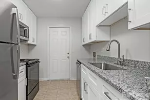 2611 Holton Ave, Charlotte, NC 28208 - Photo 5