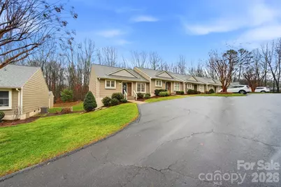 423 19th Avenue Court NE #9, Hickory, NC 28601 - Photo 33