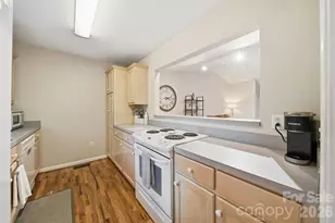 423 19th Ave Ct NE, Hickory, NC 28601 - Photo 15