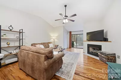 423 19th Avenue Court NE #9, Hickory, NC 28601 - Photo 5