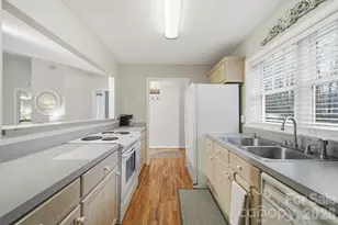 423 19th Ave Ct NE, Hickory, NC 28601 - Photo 21