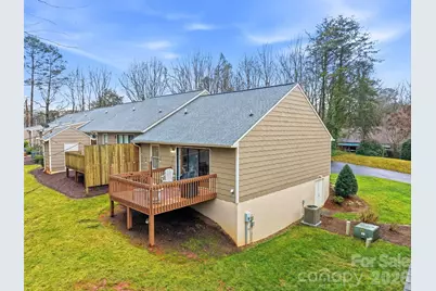 423 19th Avenue Court NE #9, Hickory, NC 28601 - Photo 37