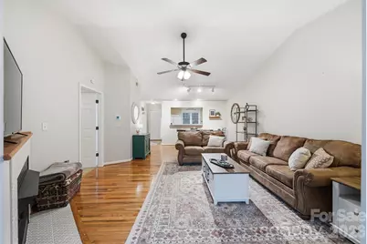 423 19th Avenue Court NE #9, Hickory, NC 28601 - Photo 9