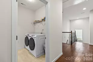 135 Holly Ridge Dr, Mooresville, NC 28115 - Photo 39