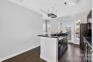 841 Seigle Point Dr, Charlotte, NC 28204 - Photo 13