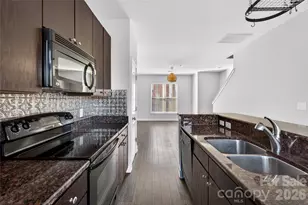 841 Seigle Point Dr, Charlotte, NC 28204 - Photo 15