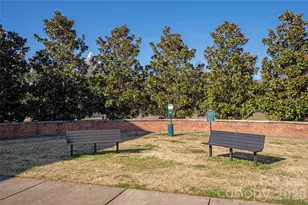 841 Seigle Point Dr, Charlotte, NC 28204 - Photo 29