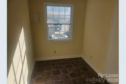 252 5th Avenue NE, Hickory, NC 28601 - Photo 13