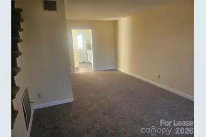 252 5th Avenue NE, Hickory, NC 28601 - Photo 15