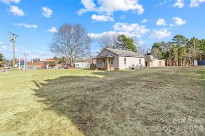 2195 Charlotte Highway, Mooresville, NC 28115 - Photo 17