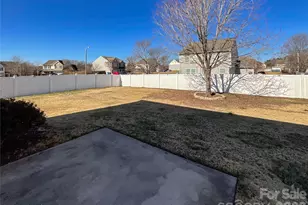 301 Foster Ln, Albemarle, NC 28001 - Photo 37