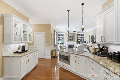 9910 Triple Oak Road, Charlotte, NC 28277 - Photo 13