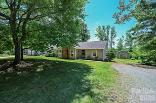 2209 Waverly Dr, Monroe, NC 28112 - Photo 1
