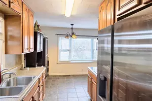 833 Dennis St, Troy, NC 27371 - Photo 9