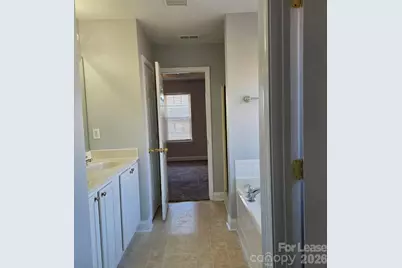 5840 Timbertop Lane, Charlotte, NC 28215 - Photo 17