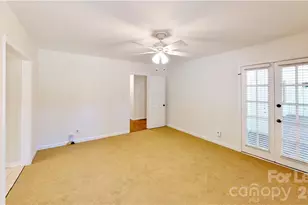 6810 Rosemary Ln, Charlotte, NC 28210 - Photo 21