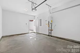 135 Cherry Spgs Ln, Asheville, NC 28804 - Photo 23