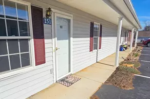 151 24th St NW, Hickory, NC 28601 - Photo 3