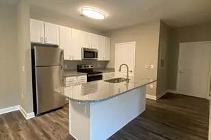 90 Riverside Dr, Hickory, NC 28601 - Photo 15