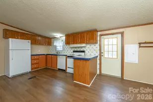 79 Clear View Run Dr, Hendersonville, NC 28792 - Photo 9