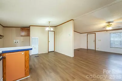 79 Clear View Run Drive, Hendersonville, NC 28792 - Photo 11