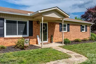 2609 Raintree St, Connelly Springs, NC 28612 - Photo 3