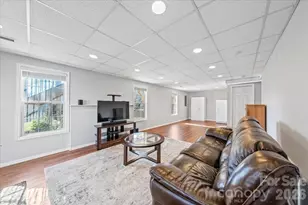 4963 Old River Dr, Hickory, NC 28602 - Photo 31