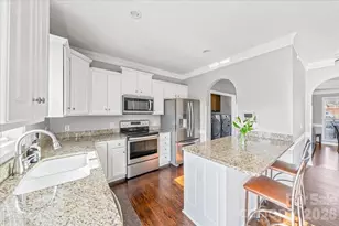 4963 Old River Dr, Hickory, NC 28602 - Photo 15