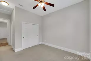 14920 High Bluff Ct, Charlotte, NC 28278 - Photo 21