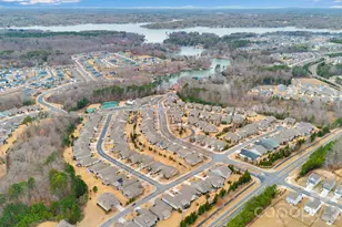 14920 High Bluff Ct, Charlotte, NC 28278 - Photo 35