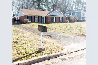 2220 Gaines Avenue, Gastonia, NC 28054 - Photo 3