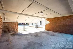 2220 Gaines Ave, Gastonia, NC 28054 - Photo 31