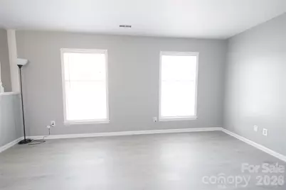 2220 Gaines Avenue, Gastonia, NC 28054 - Photo 7