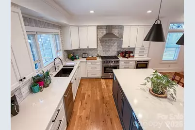 85 20th Avenue NW, Hickory, NC 28601 - Photo 15