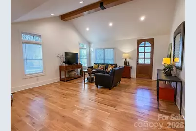 85 20th Avenue NW, Hickory, NC 28601 - Photo 11