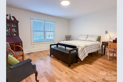 85 20th Avenue NW, Hickory, NC 28601 - Photo 23