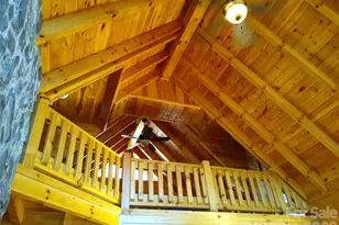 109 Overlook Pt Ln, Lake Lure, NC 28746 - Photo 23