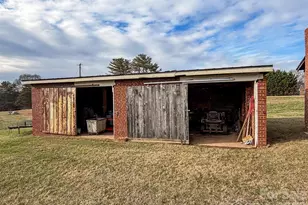 4363 Section House Rd, Hickory, NC 28601 - Photo 47