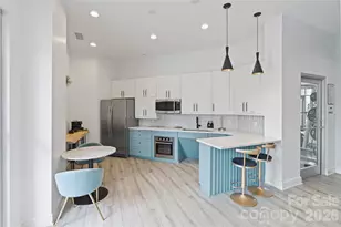 333 W Trade St, Charlotte, NC 28202 - Photo 13