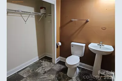 4617 Brookwood Road, Charlotte, NC 28215 - Photo 7