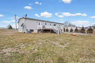 1796 Pilot Mountain Rd, Hendersonville, NC 28792 - Photo 7