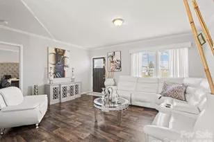 1796 Pilot Mountain Rd, Hendersonville, NC 28792 - Photo 11