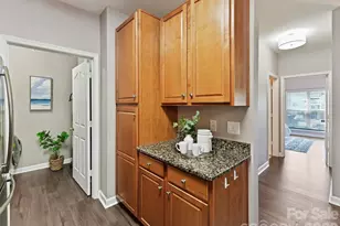 9145 McDowell Creek Ct, Cornelius, NC 28031 - Photo 13