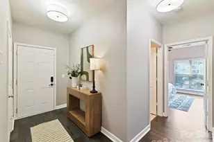 9145 McDowell Creek Ct, Cornelius, NC 28031 - Photo 5