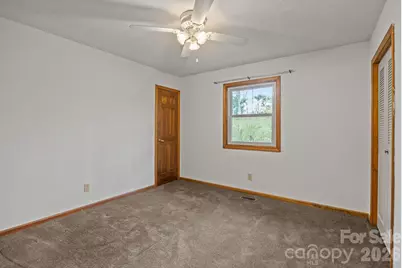 411 Overhill Drive, Hendersonville, NC 28792 - Photo 15