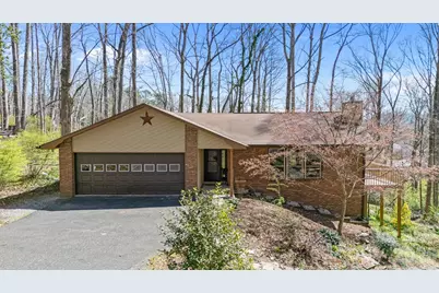 411 Overhill Drive, Hendersonville, NC 28792 - Photo 1