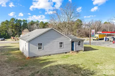 2195 Charlotte Highway, Mooresville, NC 28115 - Photo 17