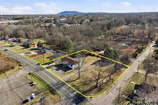 2944 US Hwy 70 Hwy, Connelly Springs, NC 28612 - Photo 3