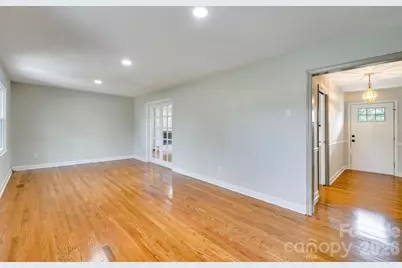 110 Scottsmoor Drive, Charlotte, NC 28214 - Photo 19